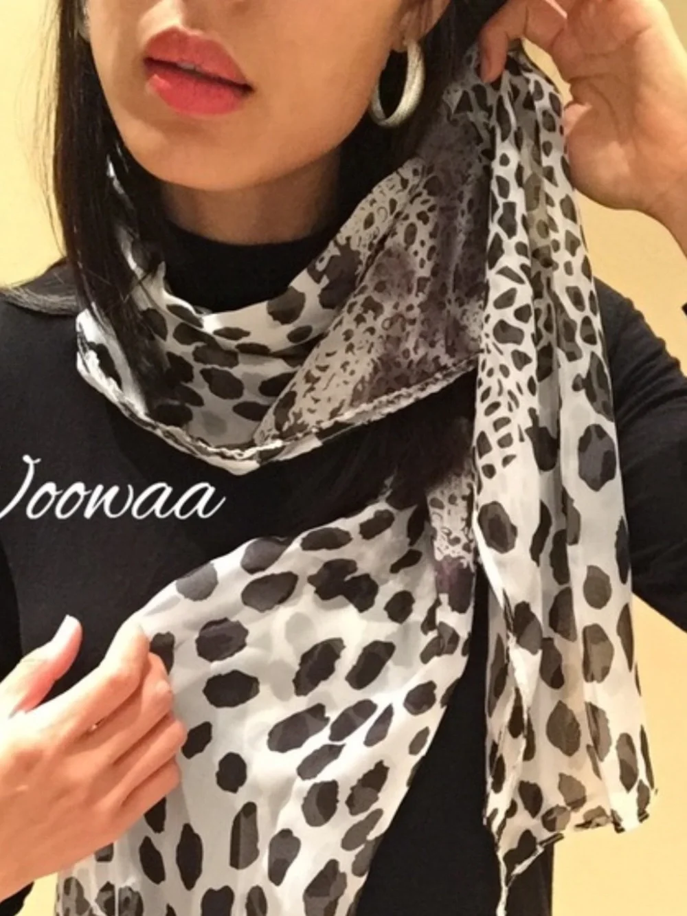 Brand New Leopard scarf